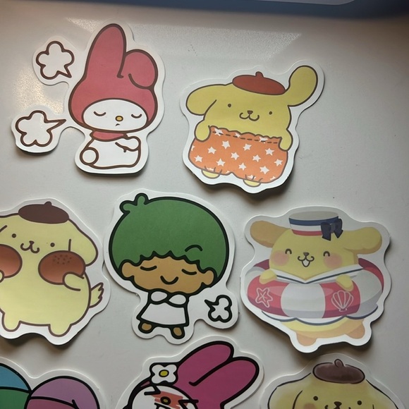 Sanrio 8 sticker bundle super cute!! My Melody/Pompompurin/Little Twin Stars - Picture 2 of 5